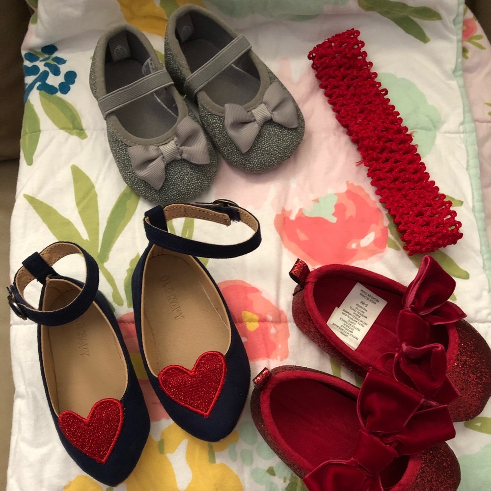 8 items! Baby girl cat&jack old navy carters etc